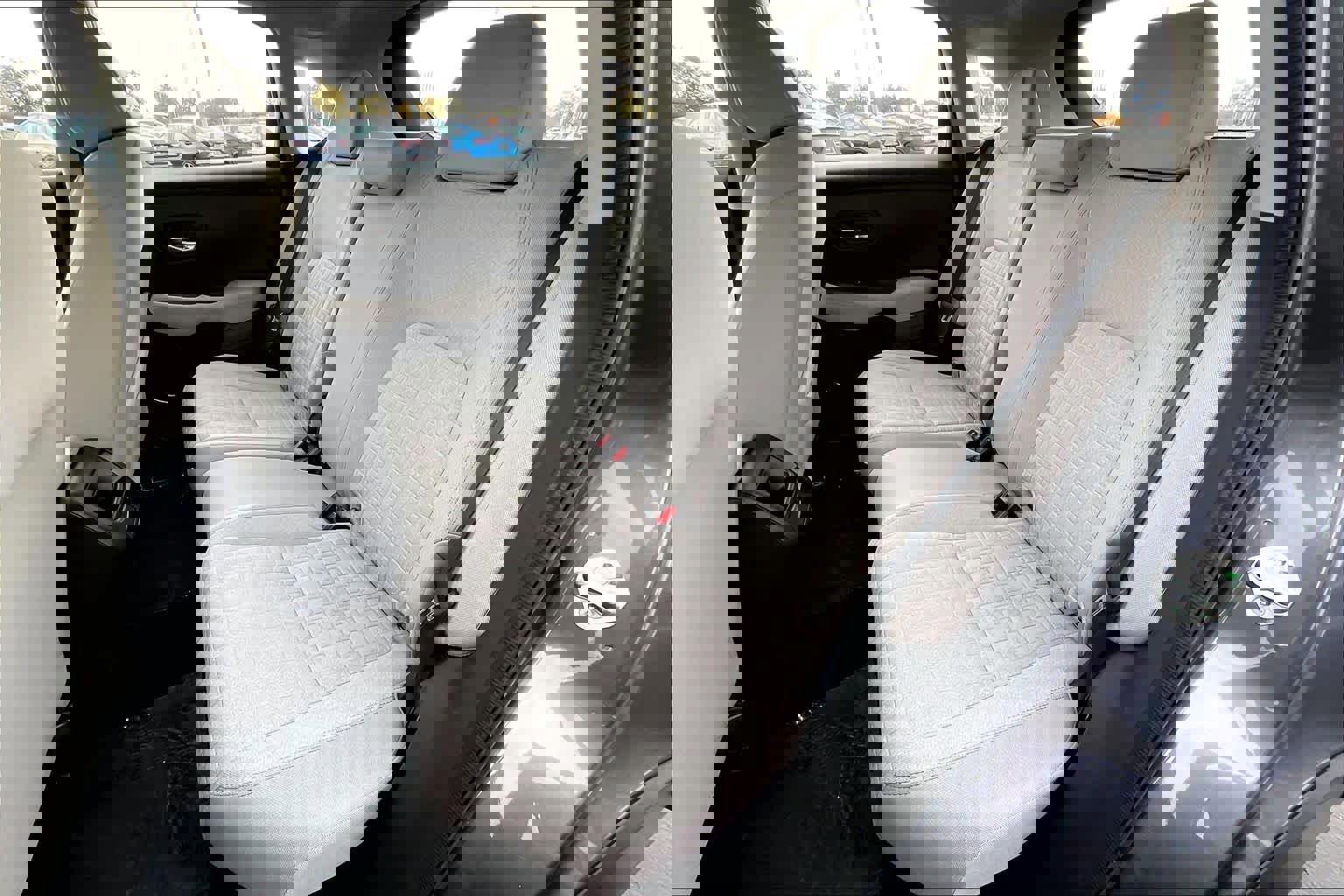 Used 2023 Honda HR-V LX image 20