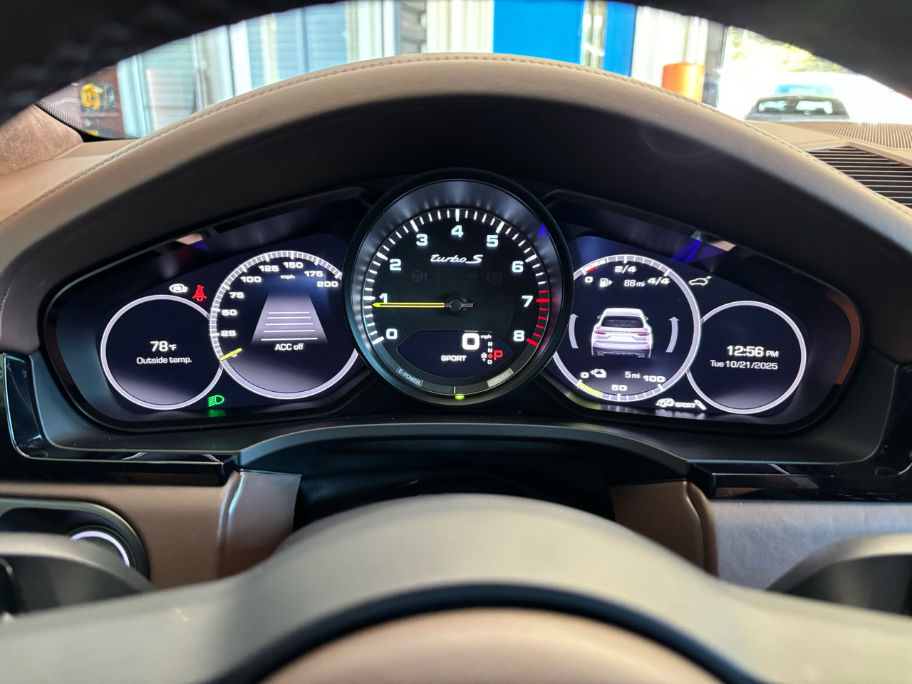 Used 2021 Porsche Cayenne Turbo S image 24