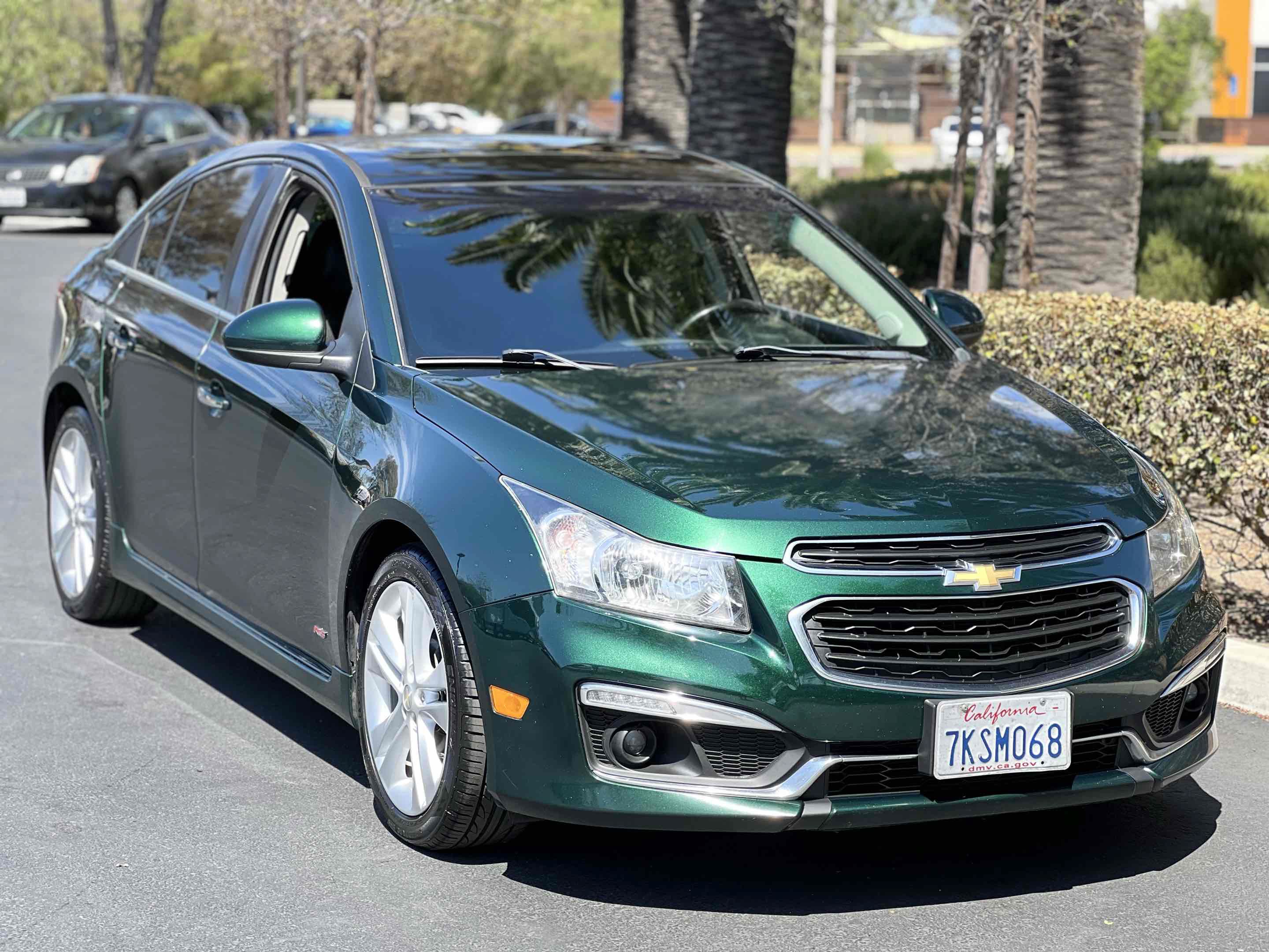 Used 2015 Chevrolet Cruze LTZ w/ Sun, Sound and Sport Package FWD image 19