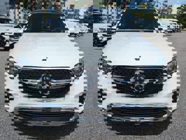 Used 2026 Mercedes-Benz GLC 300 image 9