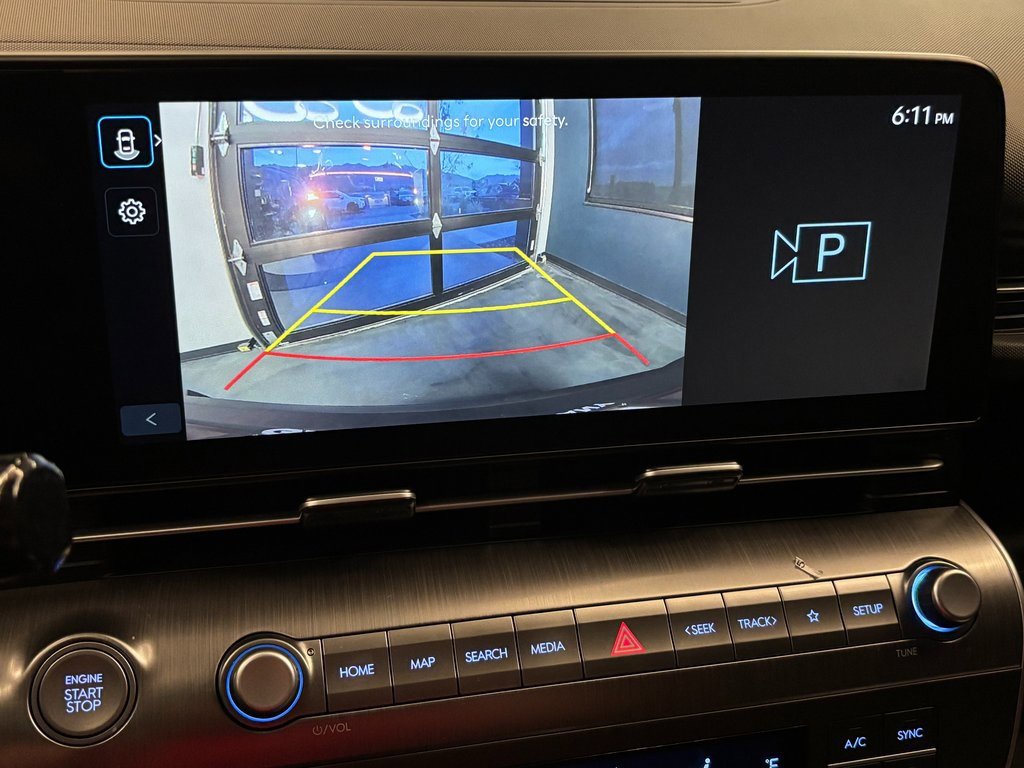 Used 2024 Hyundai Kona SEL image 12