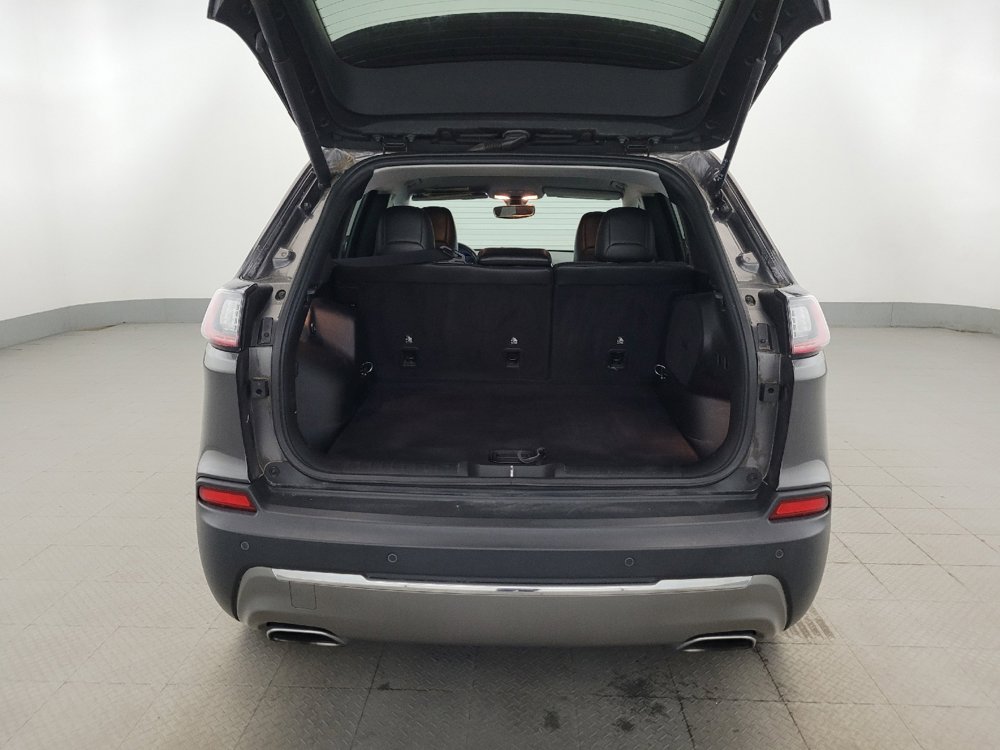 Used 2019 Jeep Cherokee Limited AWD/4WD image 29
