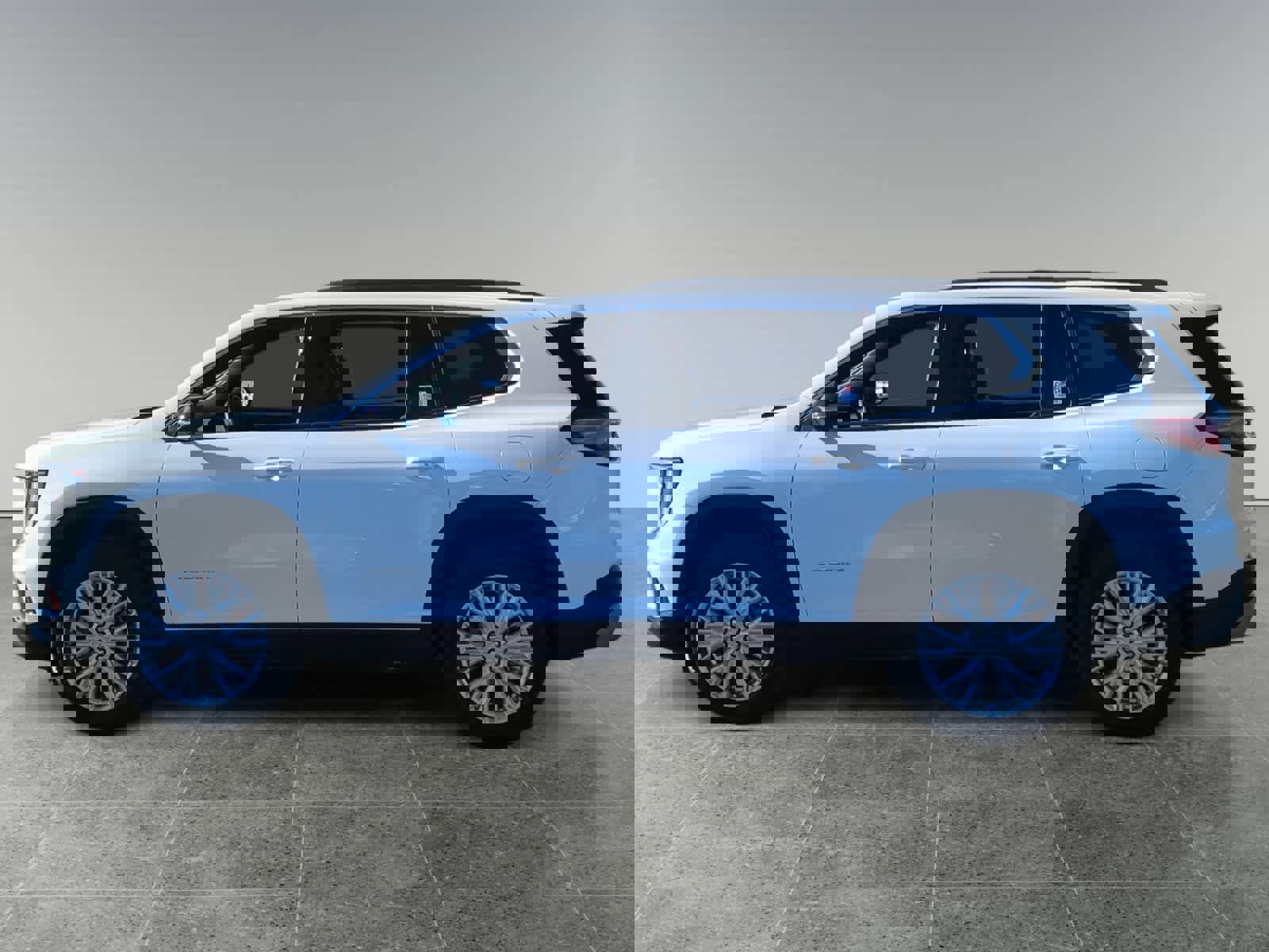 Used 2025 GMC Acadia Elevation w/ Elevation Premium Package image 2