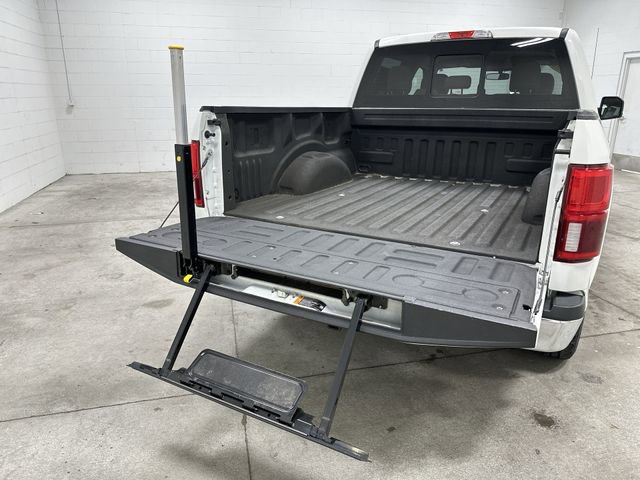 Used 2020 Ford F150 Lariat image 24