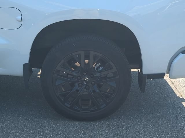 Used 2026 Chevrolet Silverado 1500 High Country AWD/4WD image 37