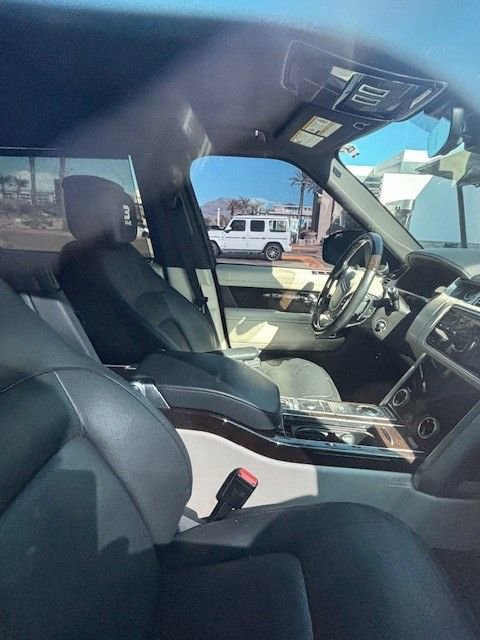 Used 2019 Land Rover Range Rover Long Wheelbase Supercharged image 5