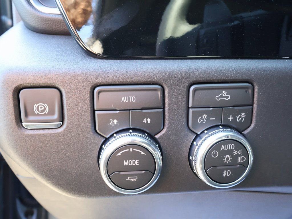 New 2026 GMC Sierra 1500 Elevation image 13