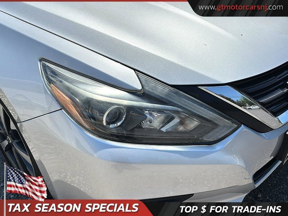 Used 2017 Nissan Altima 2.5 SR FWD image 9