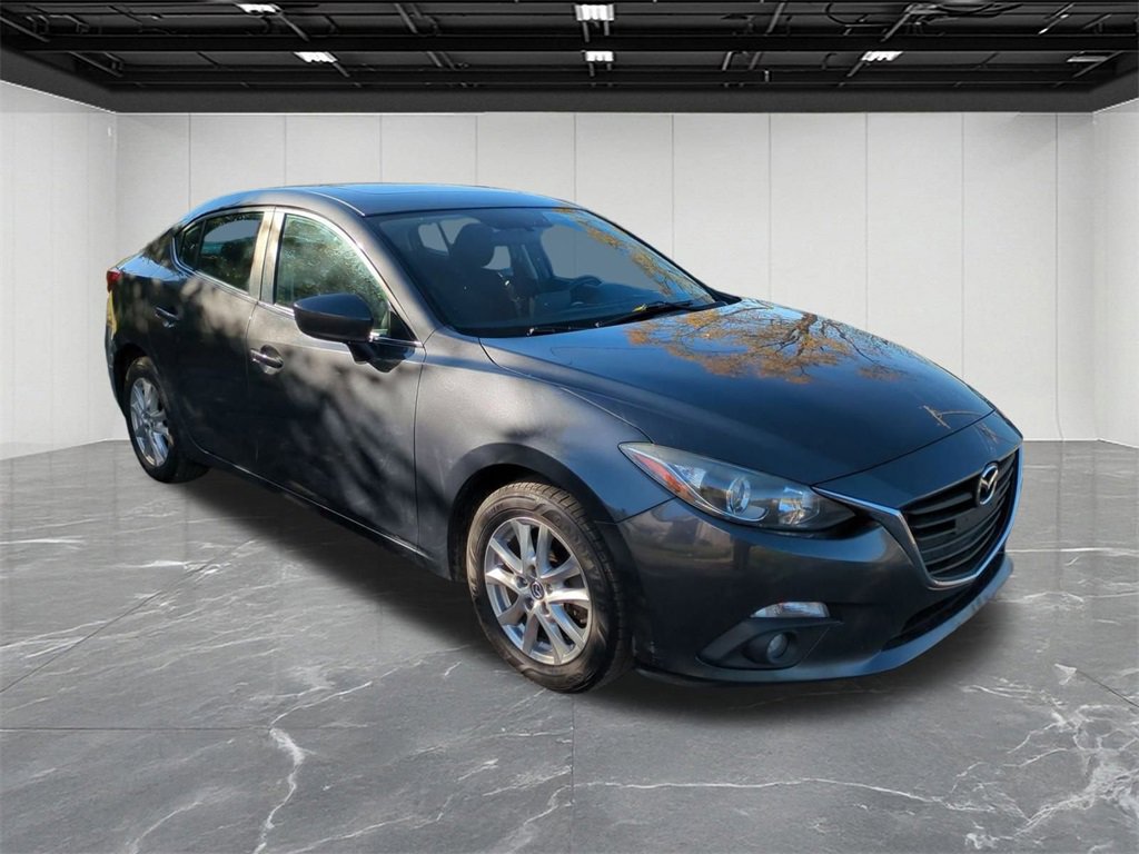 Used 2015 MAZDA MAZDA3 i Touring w/ Technology Package image 2