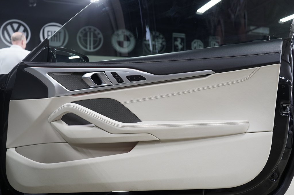 Used 2020 BMW 840i Convertible w/ M Sport Package RWD image 15