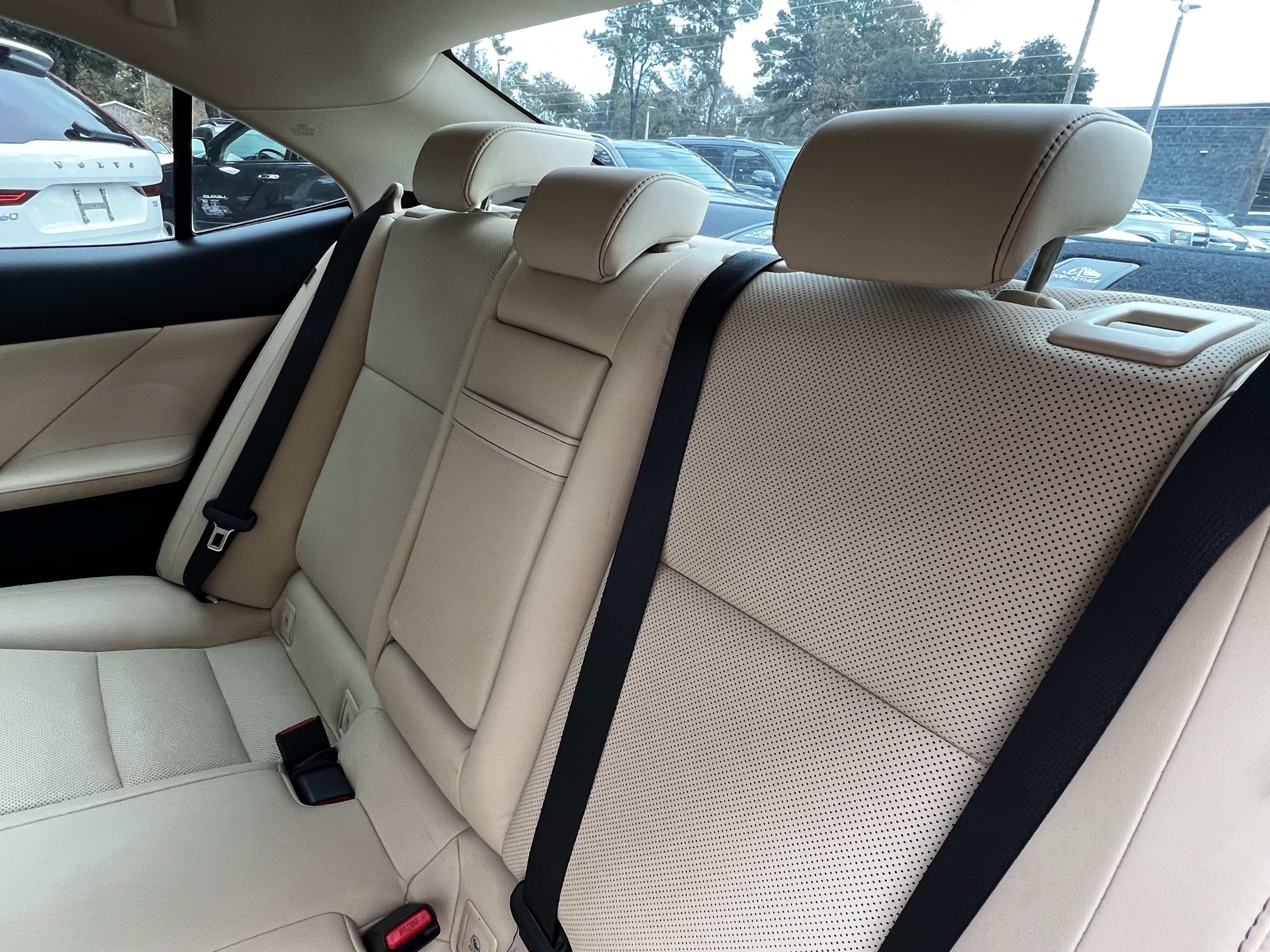 Used 2014 Lexus IS 250 image 32