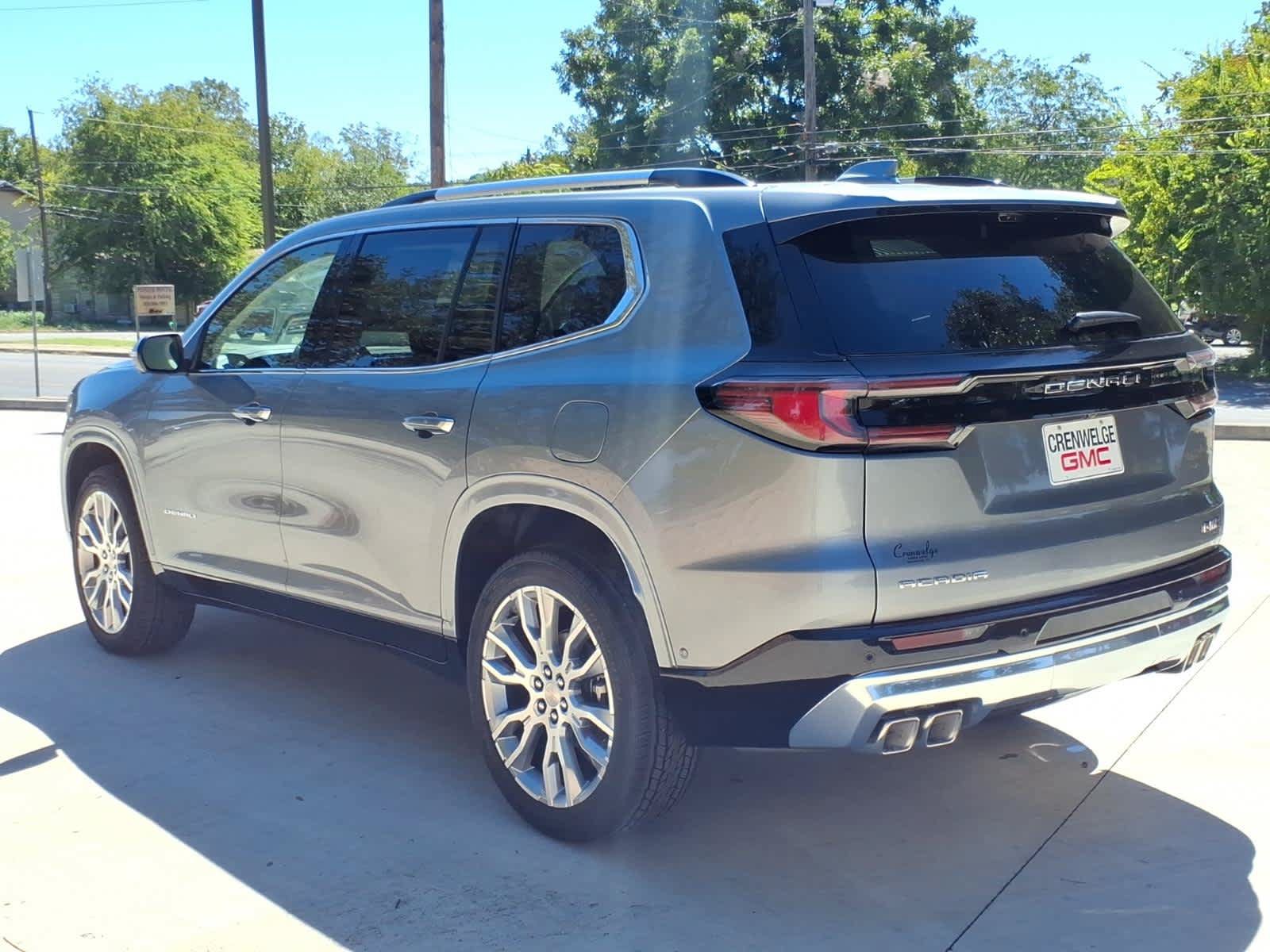 New 2027 GMC Acadia Denali FWD image 20