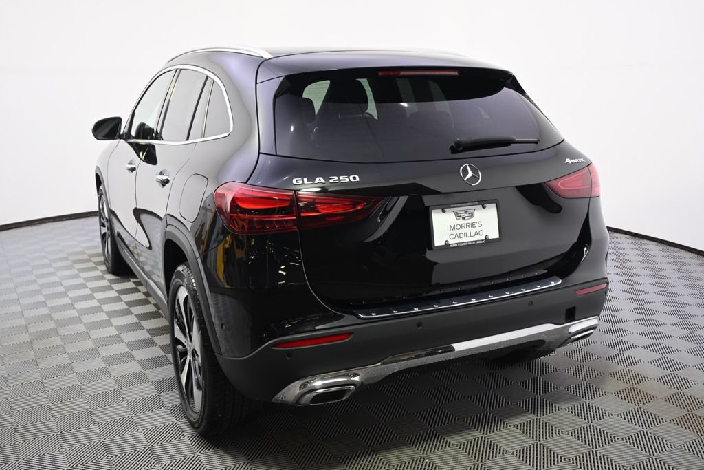 Used 2025 Mercedes-Benz GLA 250 4MATIC image 4