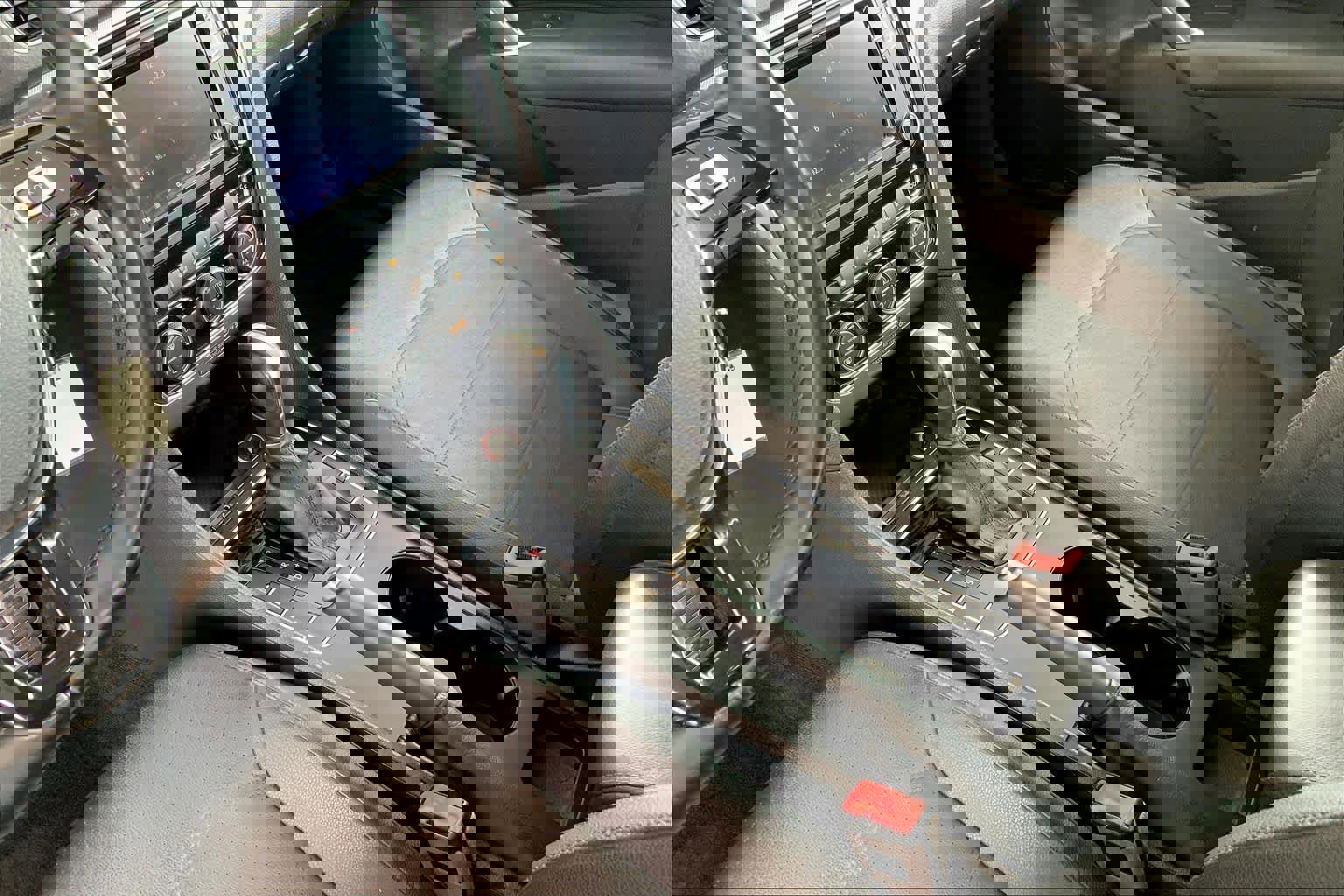 Used 2018 Volkswagen Passat 2.0T R-Line image 16