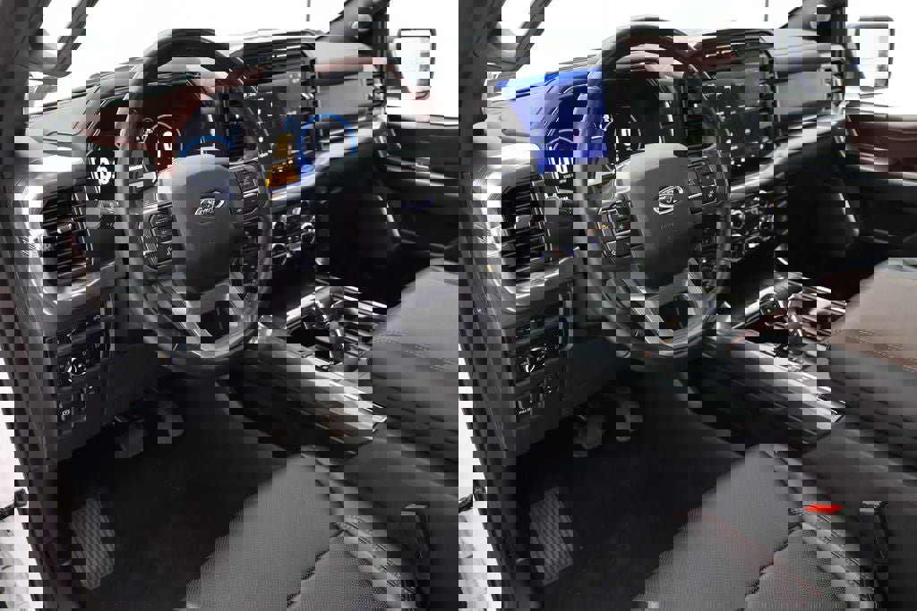 Used 2023 Ford F150 Lariat w/ Equipment Group 502A High image 16