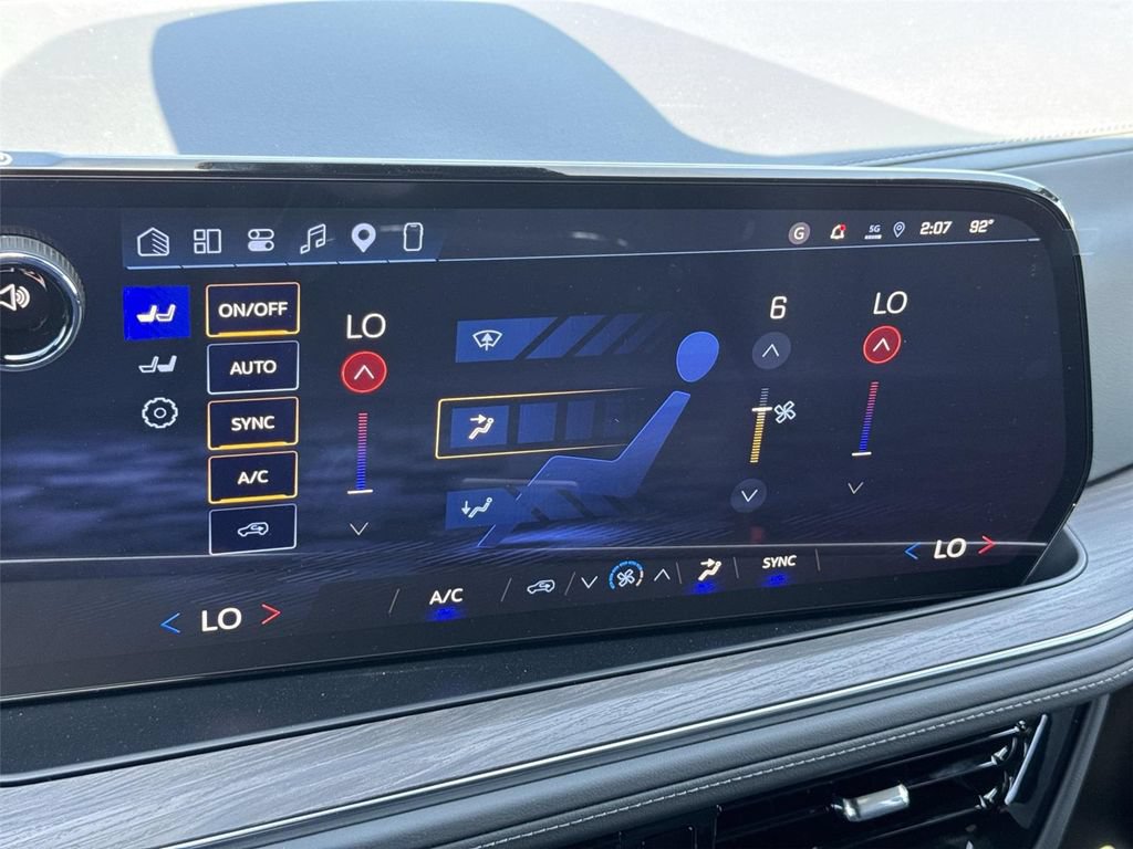 New 2026 Chevrolet Suburban LS RWD image 14
