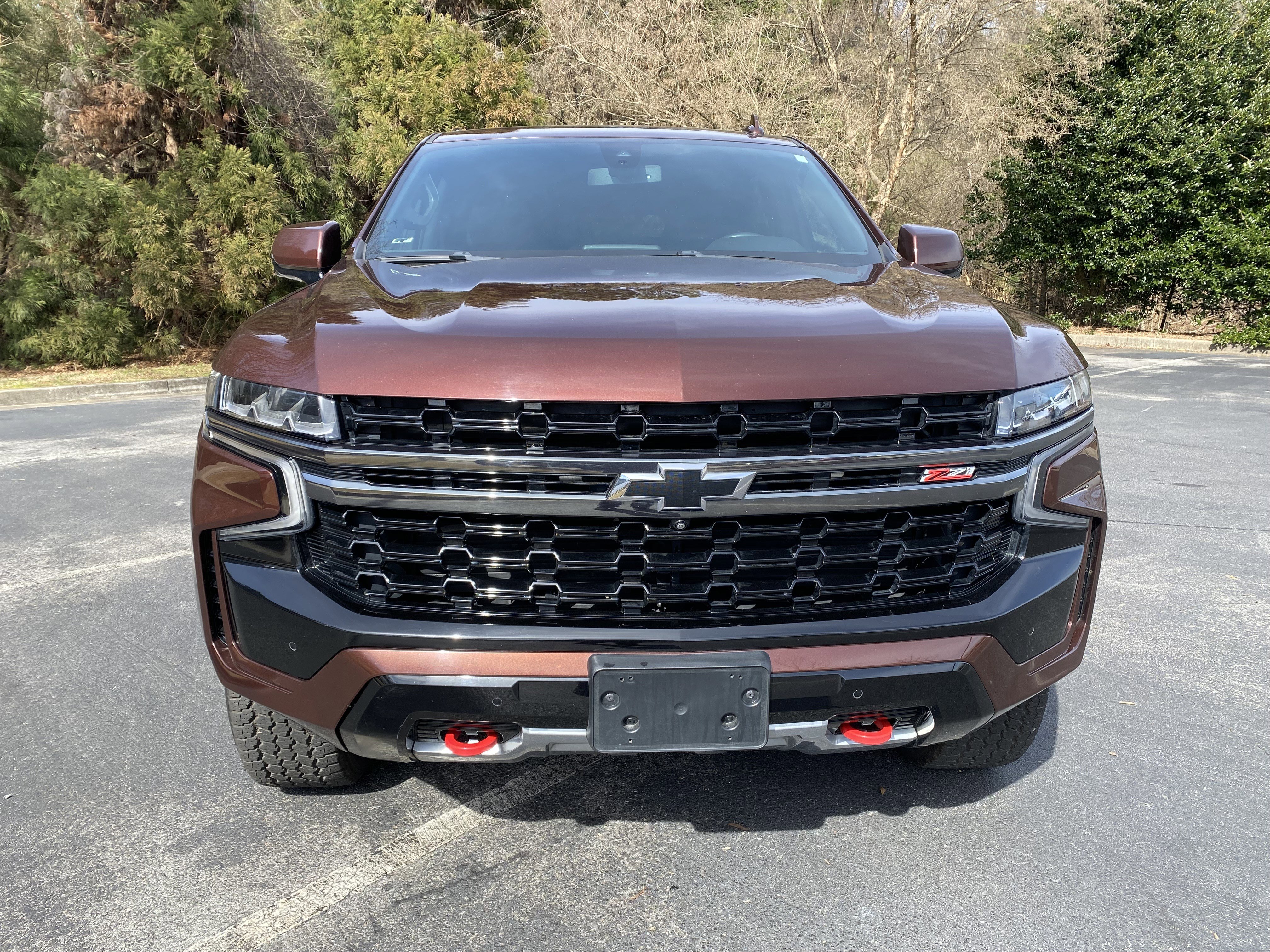 Used 2022 Chevrolet Tahoe Z71 w/ Luxury Package image 3