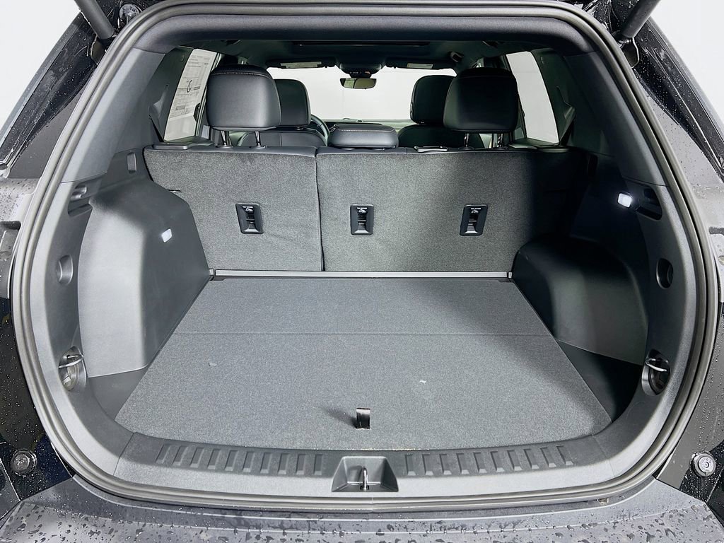 New 2026 Chevrolet Equinox ACTIV w/ Safety and Technology Package image 26