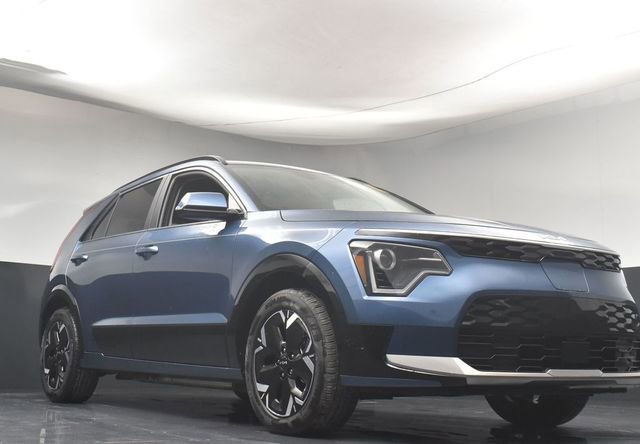 Certified 2024 Kia Niro Wind w/ Wind Preserve Package image 32
