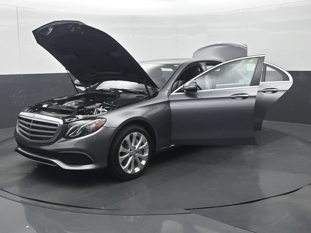 Used 2017 Mercedes-Benz E 300 4MATIC w/ Premium 1 Package image 37