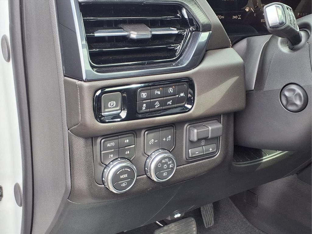 Certified 2026 GMC Yukon AT4 AWD/4WD image 14
