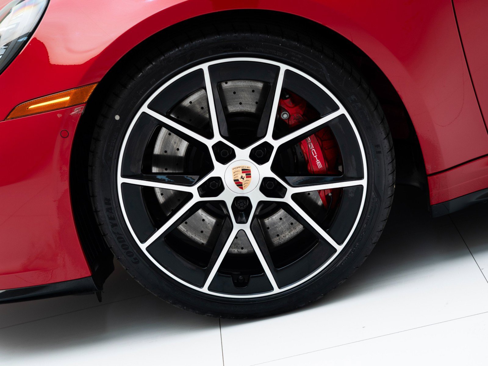 Used 2025 Porsche 911 Carrera S image 12