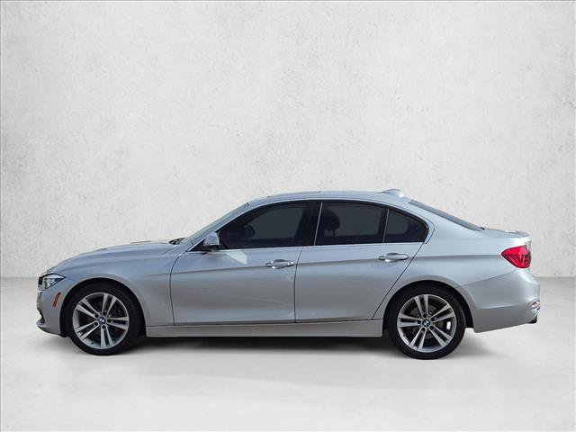 Used 2017 BMW 330i Sedan RWD image 9