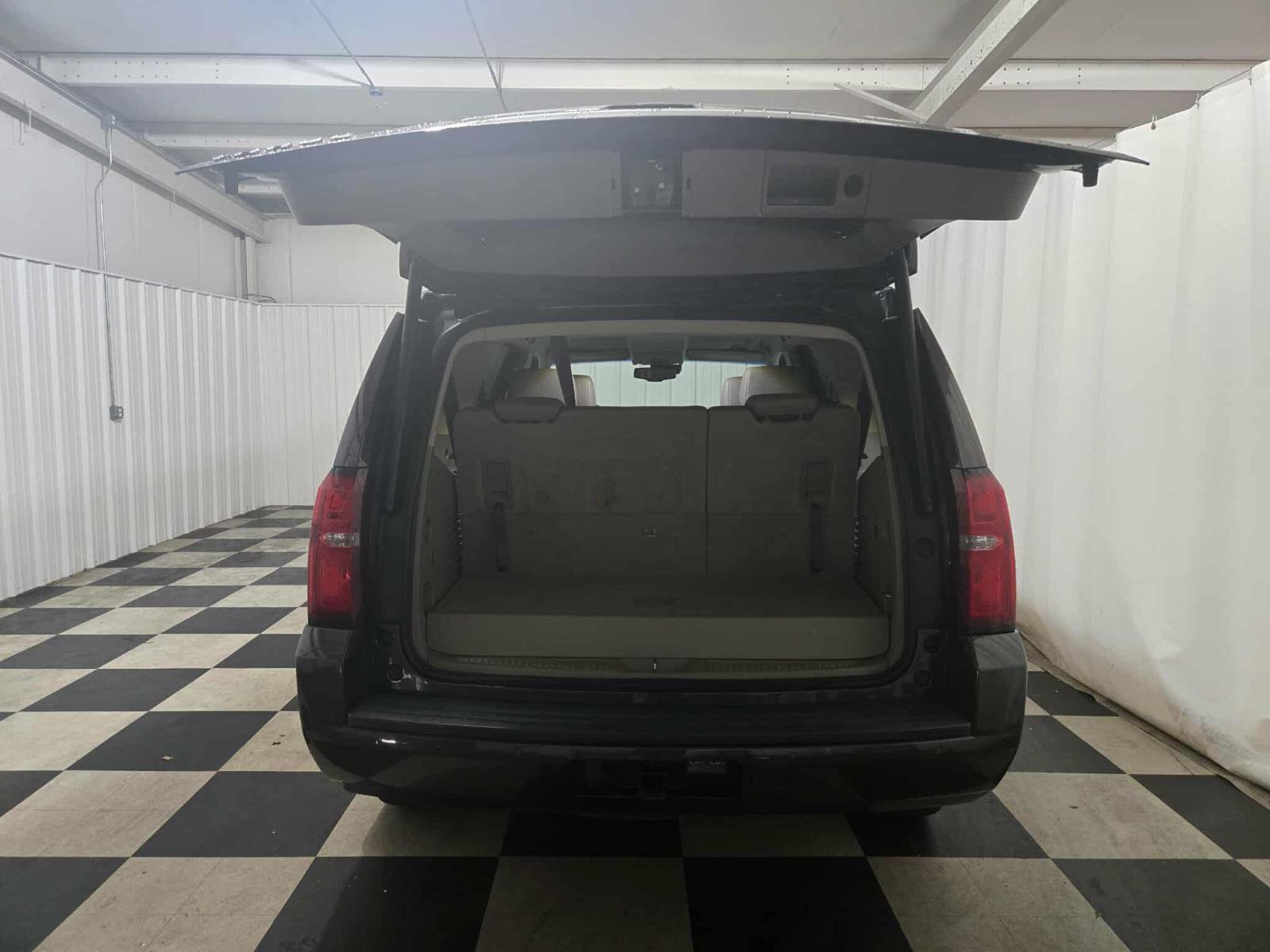 Used 2018 Chevrolet Tahoe LT image 48