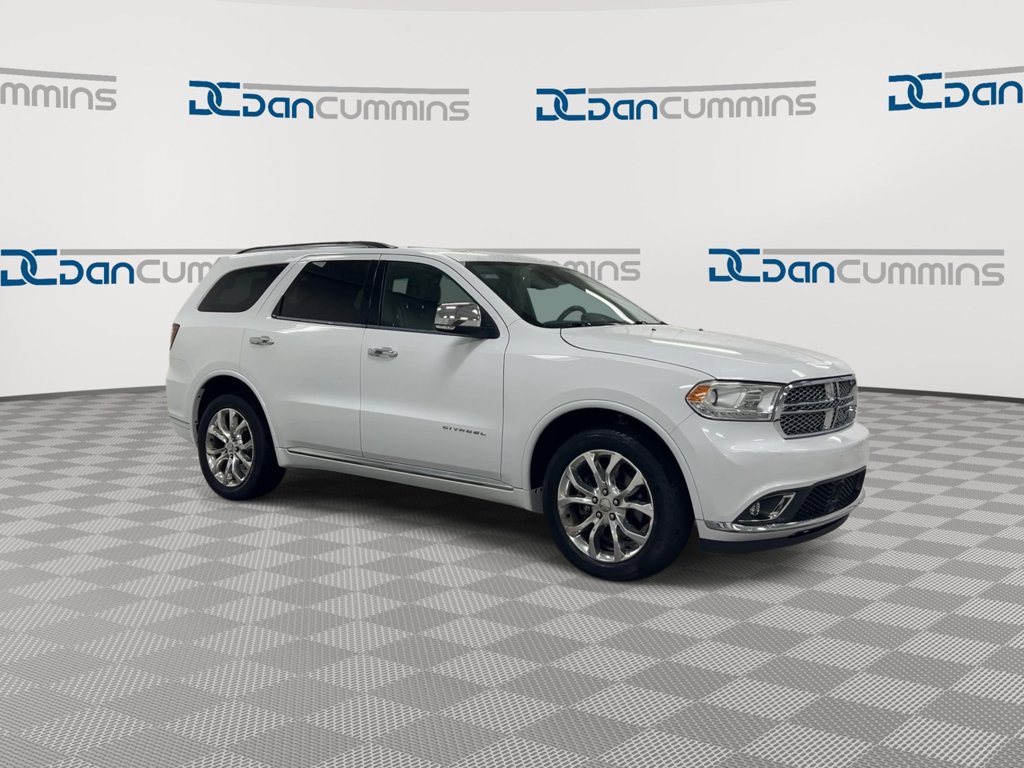 Used 2016 Dodge Durango Citadel w/ Technology Group AWD/4WD image 2