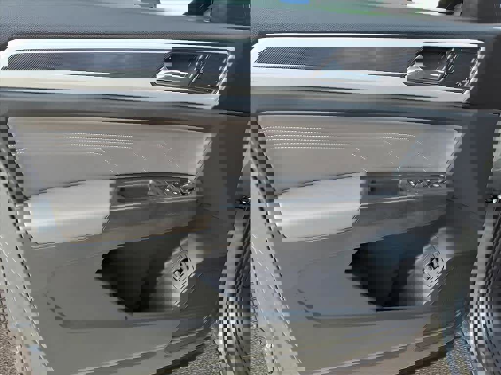 Used 2022 Volkswagen Atlas SEL Premium AWD/4WD image 14