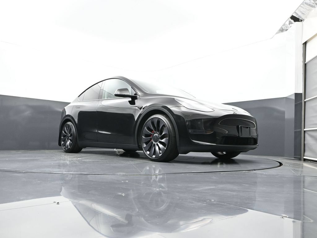 Used 2024 Tesla Model Y Performance AWD/4WD image 48