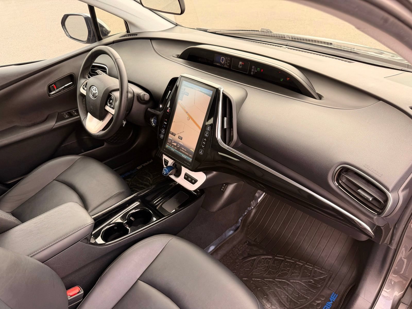 Used 2017 Toyota Prius Prime Premium FWD image 20