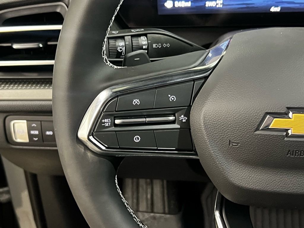 New 2026 Chevrolet Traverse LT w/ Driver Confidence Package image 14