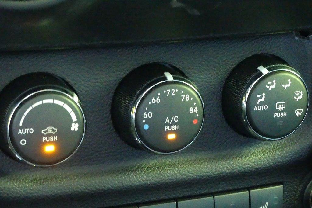 Used 2018 Jeep Wrangler Unlimited Rubicon AWD/4WD image 21