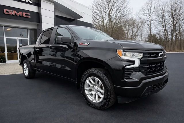 Used 2024 Chevrolet Silverado 1500 RST w/ Z71 Off-Road Package image 5
