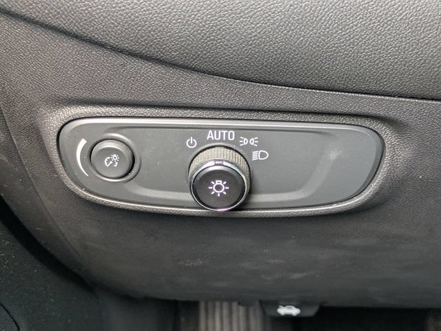 Used 2022 Chevrolet Equinox LT FWD image 25