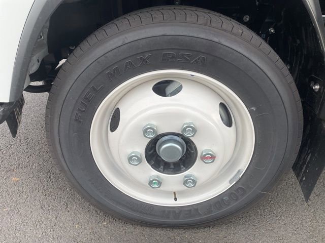 New 2025 Chevrolet Low Cab Forward 5500XG RWD image 17