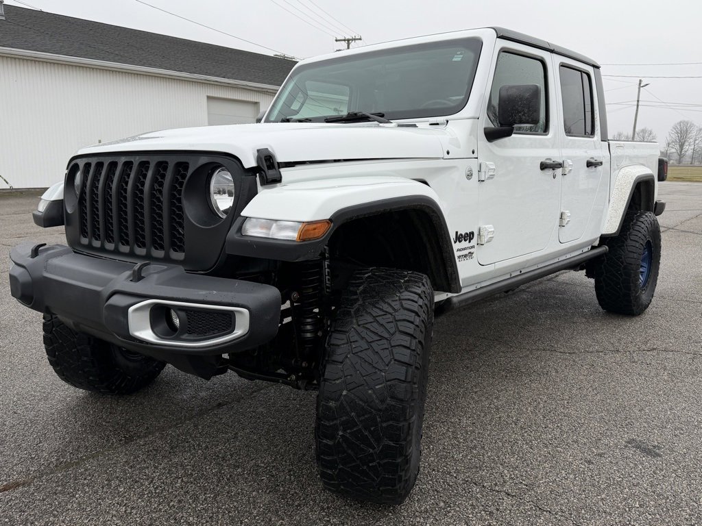 Used 2021 Jeep Gladiator Sport image 14