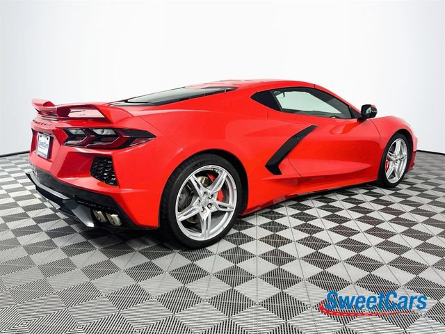 Used 2021 Chevrolet Corvette Stingray Coupe w/ Z51 Performance Package RWD image 7