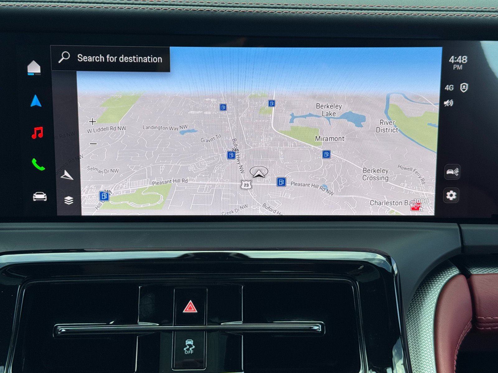 Used 2025 Porsche Panamera 4 w/ Premium Package image 33