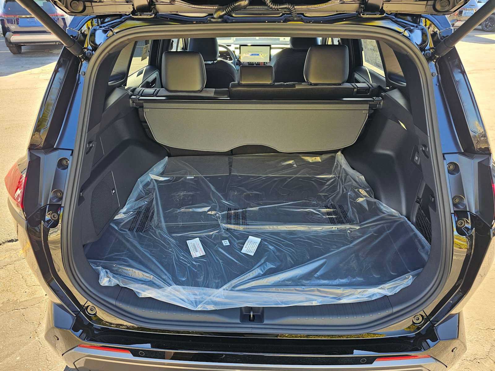 New 2026 Toyota RAV4 XSE w/ Panoramic Sun Roof Package AWD/4WD image 14