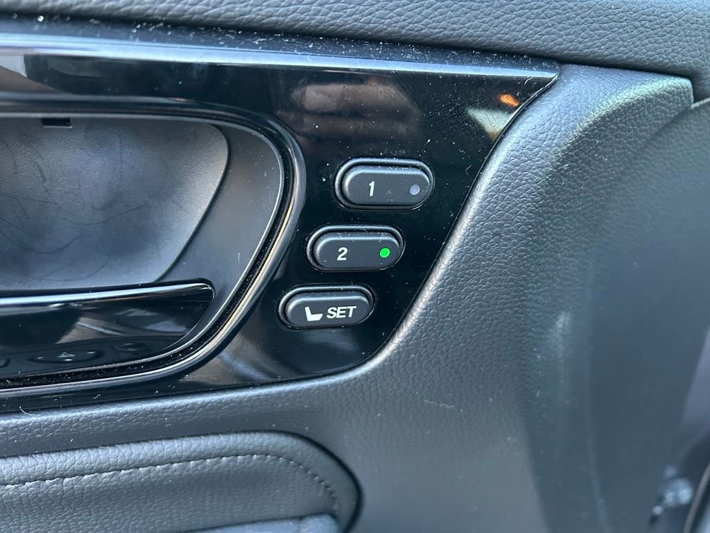 Used 2025 Honda Odyssey Elite image 20