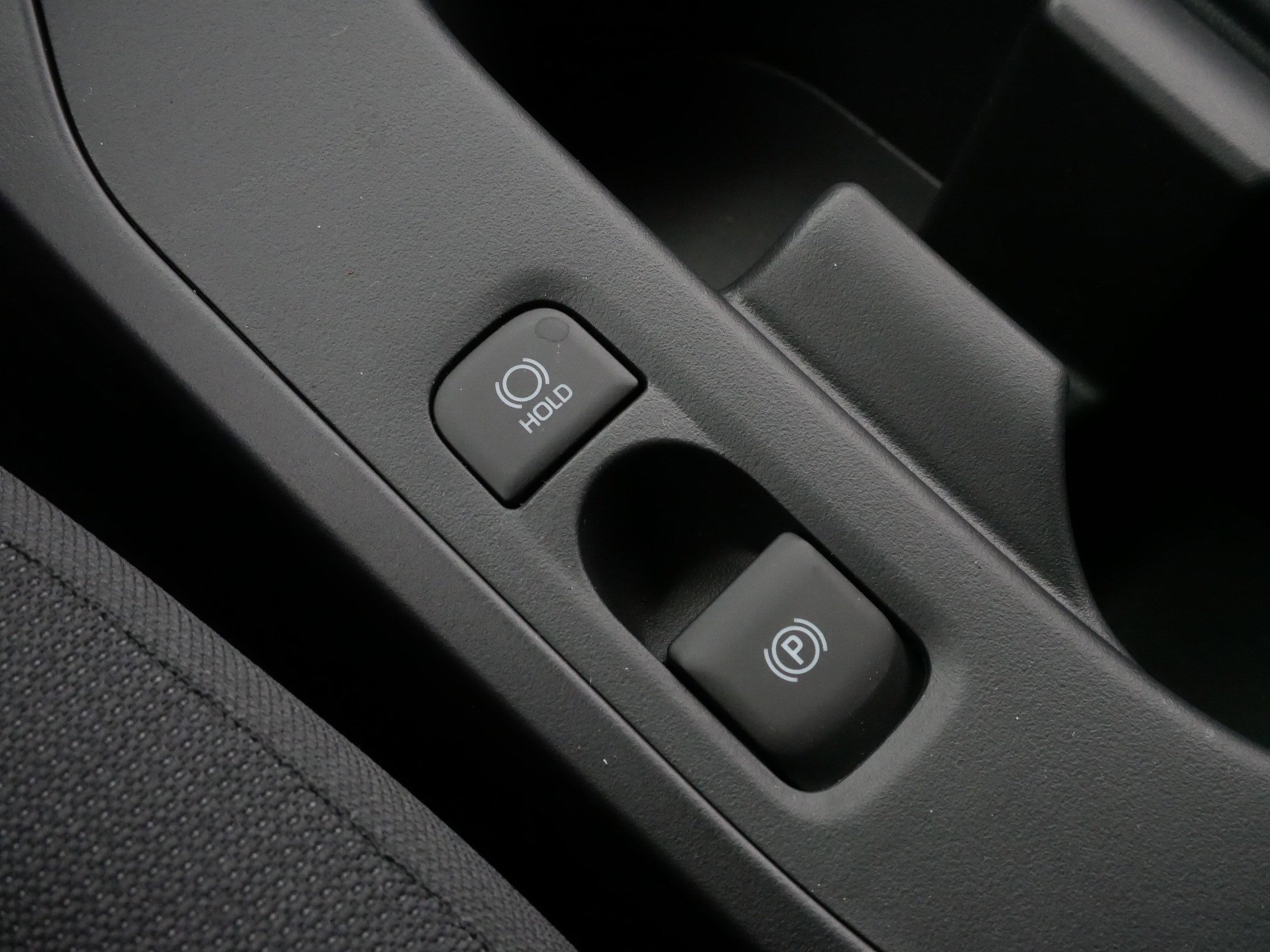 Certified 2025 Toyota Corolla LE image 29