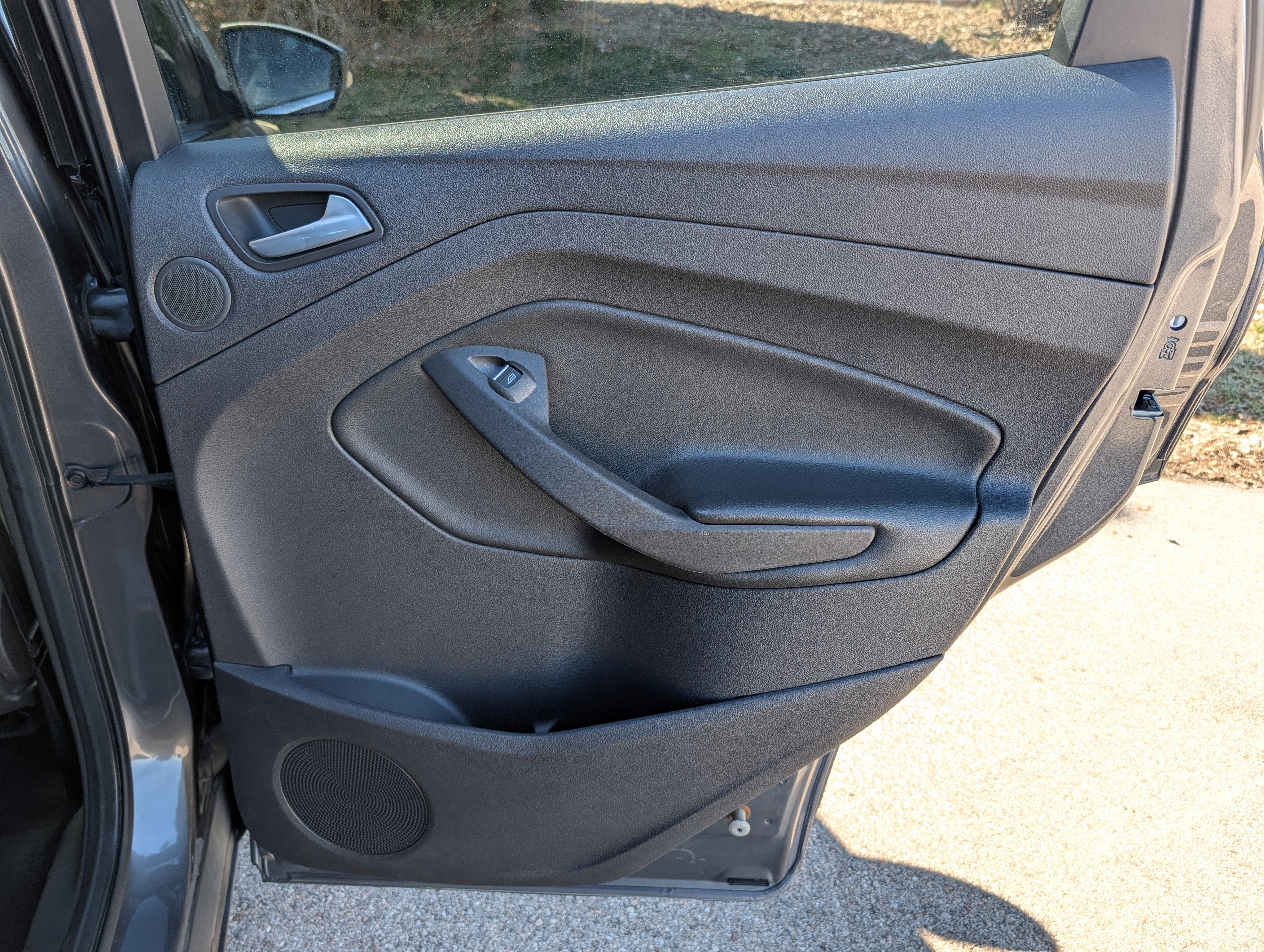 Used 2014 Ford Escape Titanium w/ Equipment Group 401A image 32