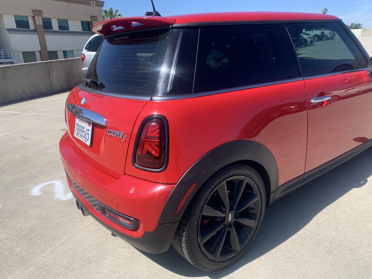 Used 2011 MINI Cooper S FWD image 8