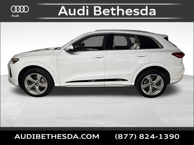Certified 2025 Audi Q5 Premium Plus w/ Premium Plus AWD/4WD image 4