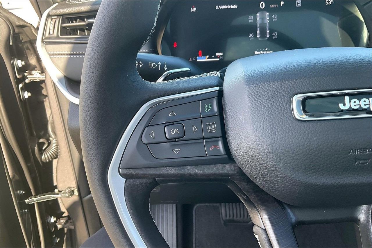 New 2026 Jeep Grand Cherokee Limited w/ Limited Altitude Package image 28