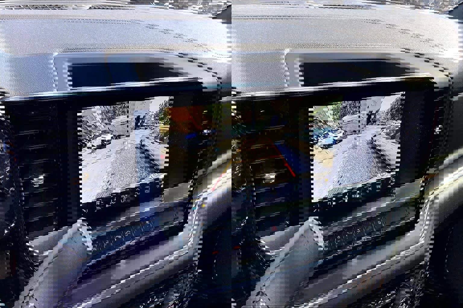 Used 2024 Chevrolet Silverado 3500 High Country w/ High Country Premium Package image 20