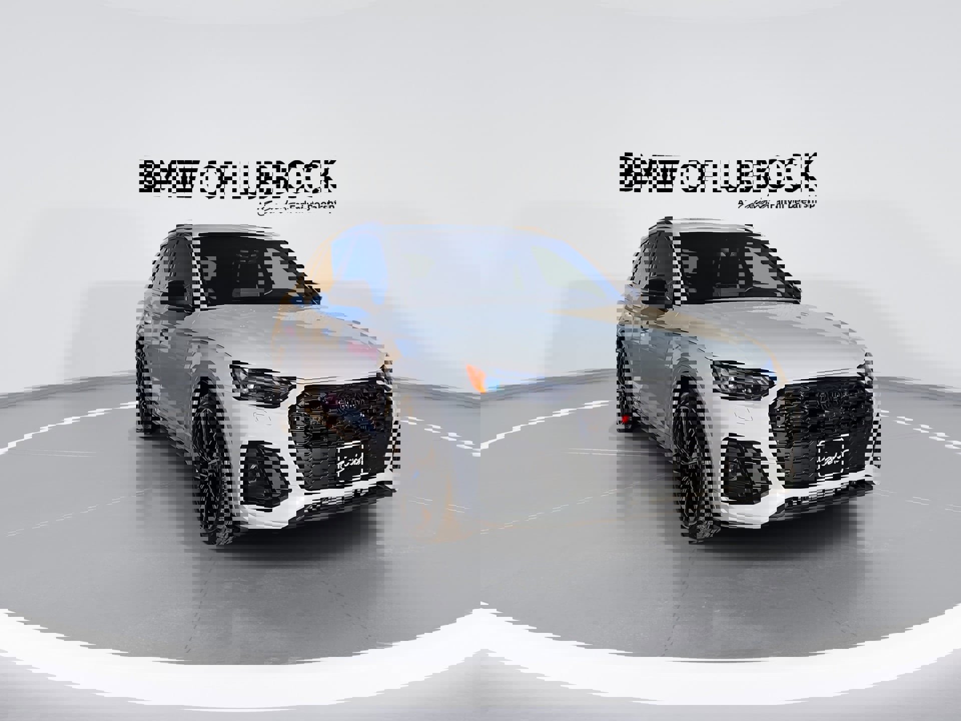 Used 2024 Audi SQ5 Prestige image 3