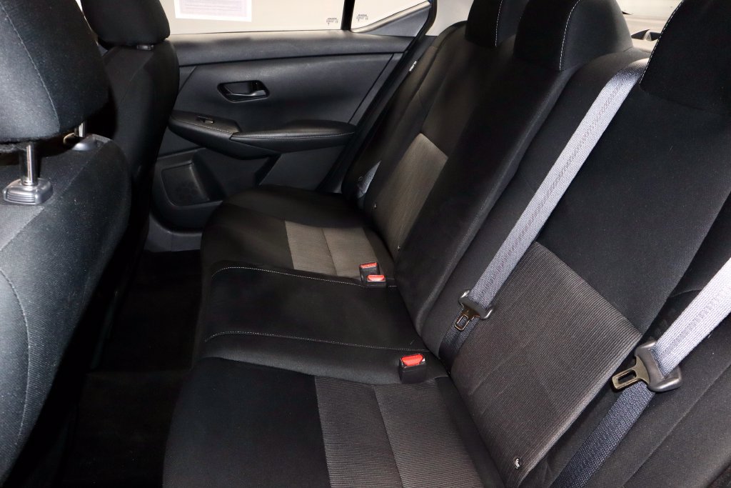 Certified 2024 Nissan Sentra SV FWD image 21